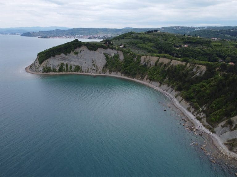 Mesečev zaliv