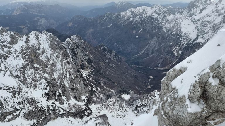 Okrešelj in Logarska dolina iz Male Rinke