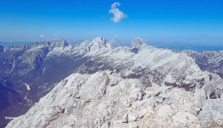 Pogled s Prisojnika proti Jalovcu in Mangartu