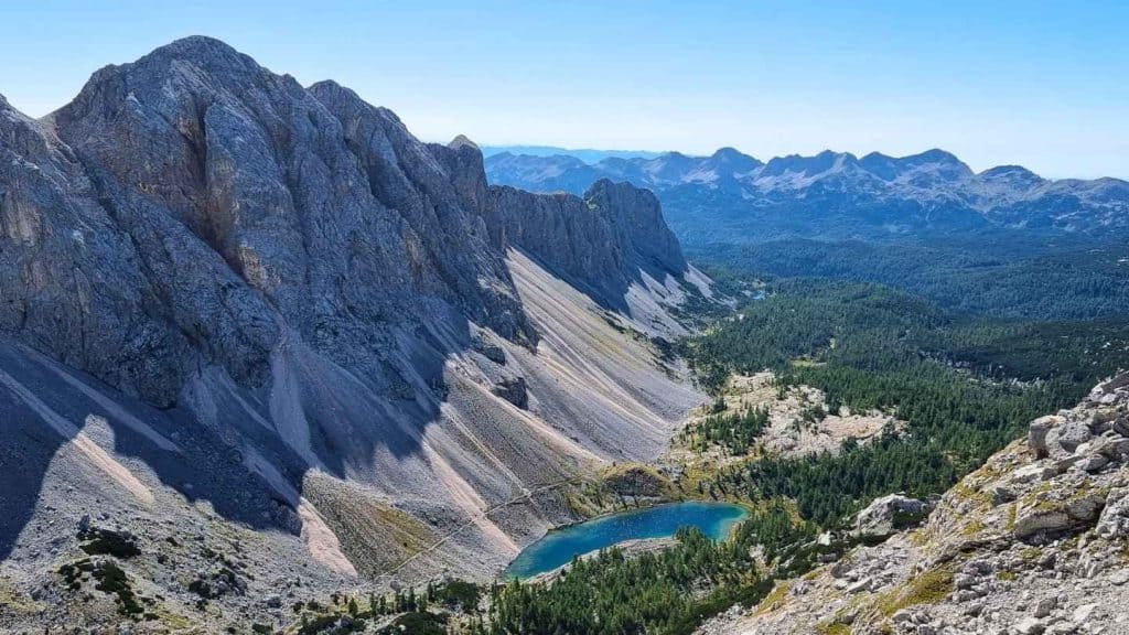 7 lakes valley