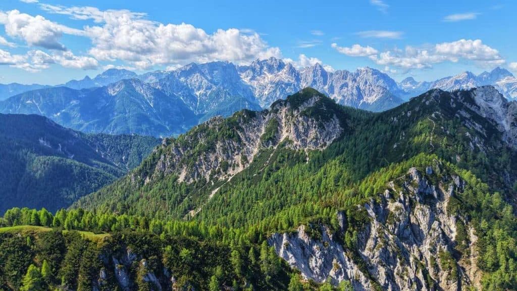 Pogled proti Julijskim alpam